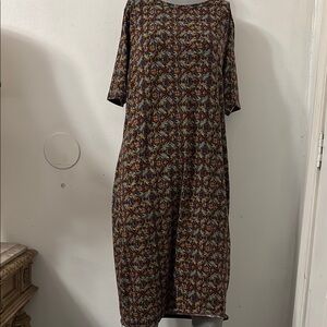 LuLaRoe Brown Tan Midi Dress 3/4 Sleeve Crew Neck